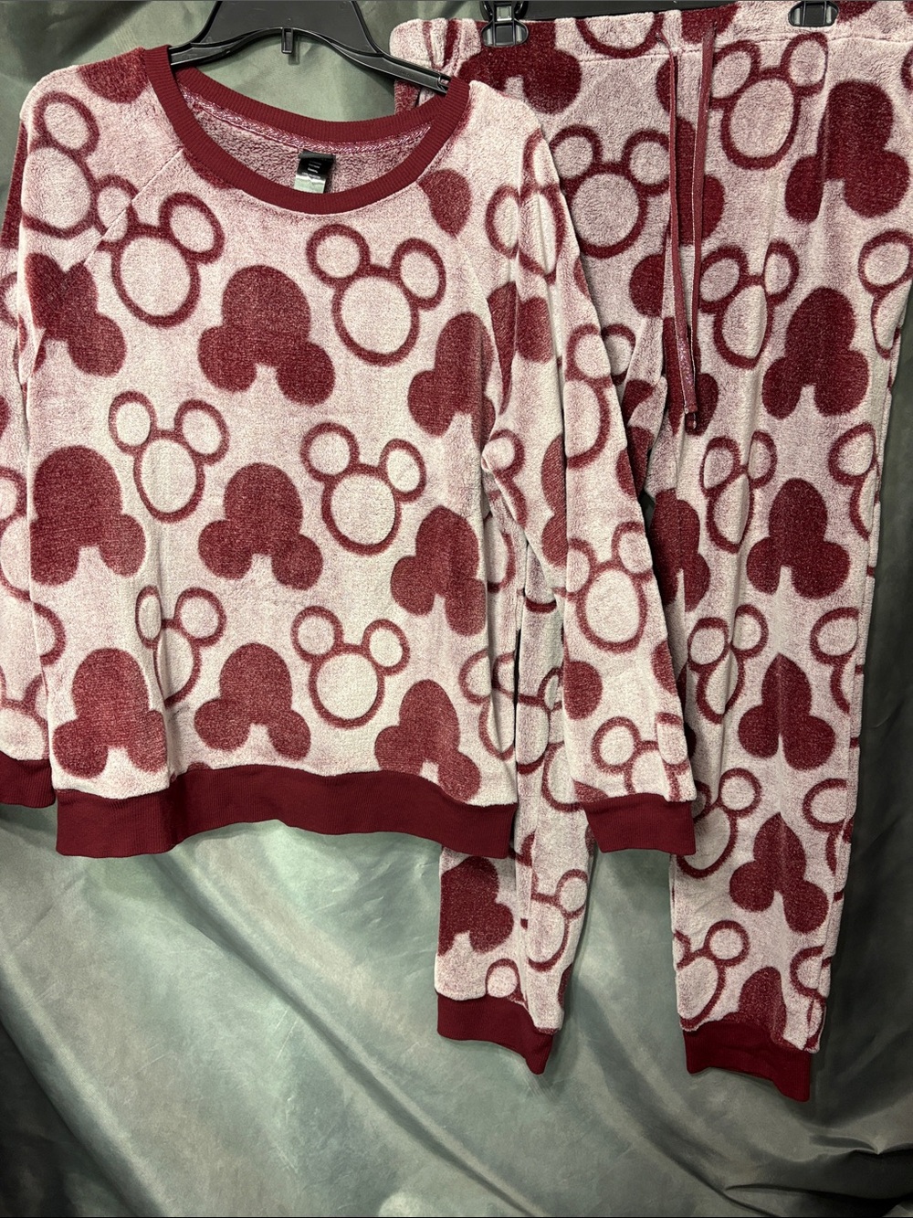 Disney Burgundy and White Mickey Head Lounge Pajama Set - Picture 4 of 10